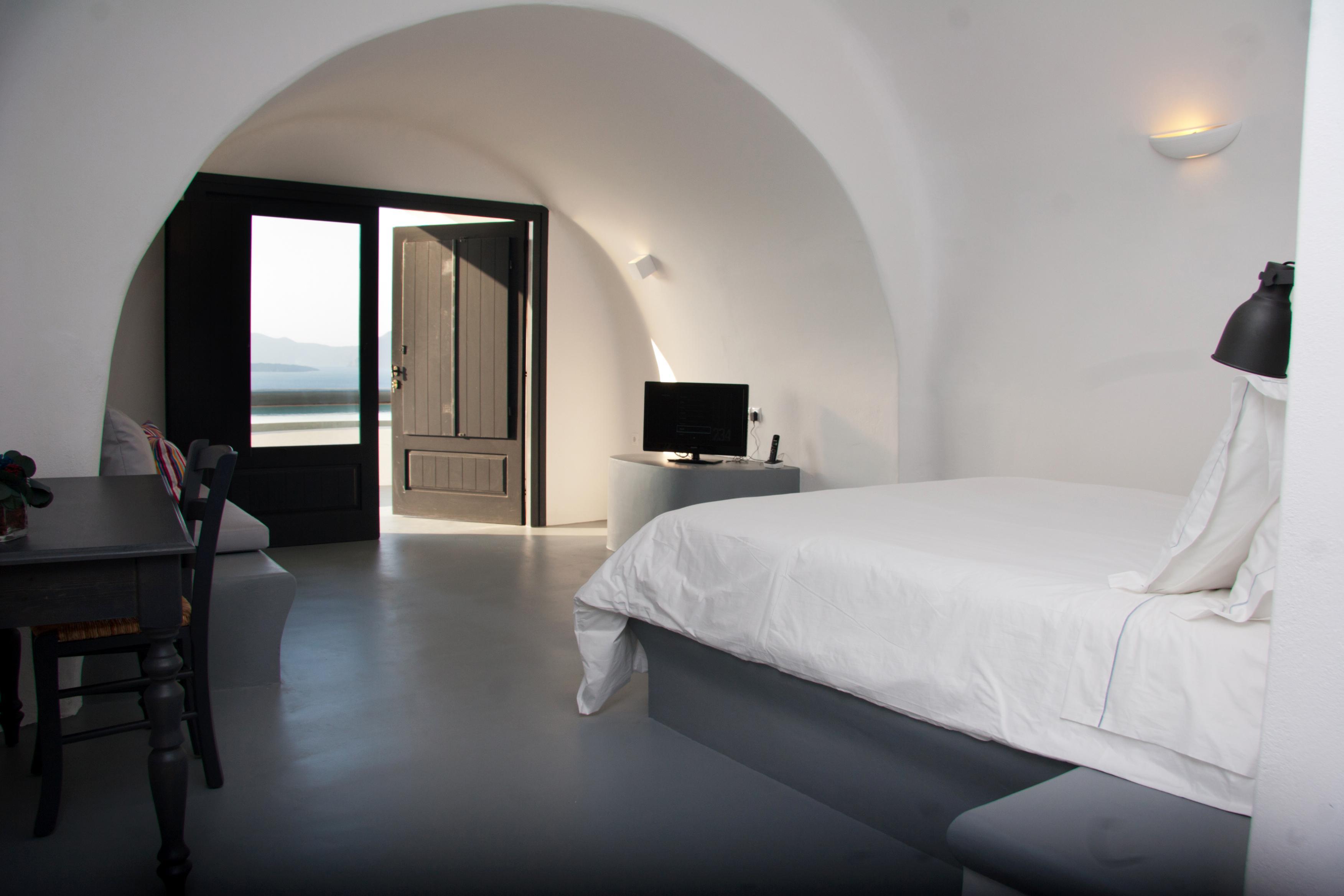 Grand Ambassador Santorini Hotel Akrotírion Extérieur photo